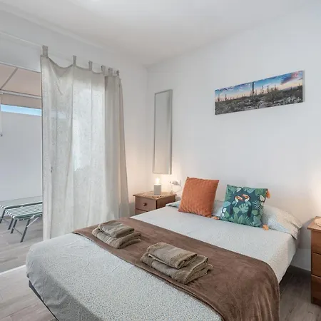 ático, Sol Y Terraza Privada Guaza