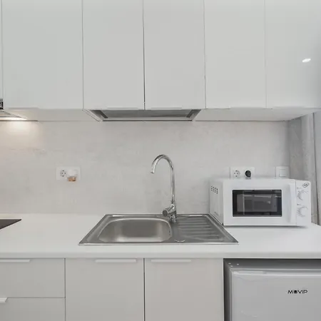 Atico, Sol Y Terraza Privada Apartmán Guaza