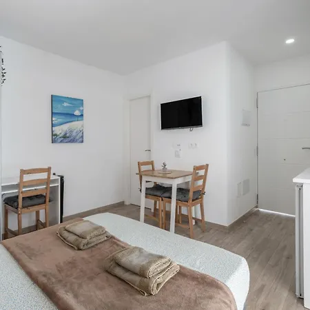 Apartmán Atico, Sol Y Terraza Privada