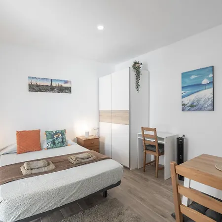 Atico, Sol Y Terraza Privada Apartmán *