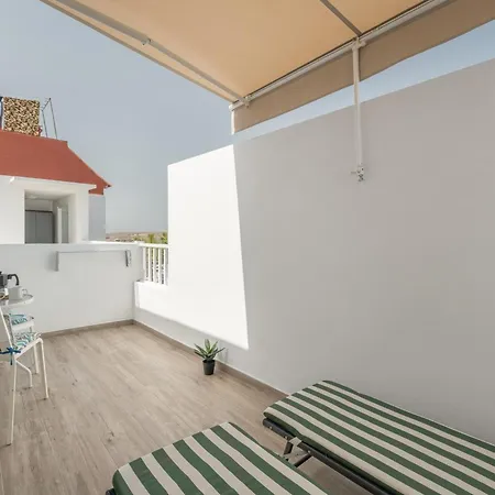 Atico, Sol Y Terraza Privada Guaza